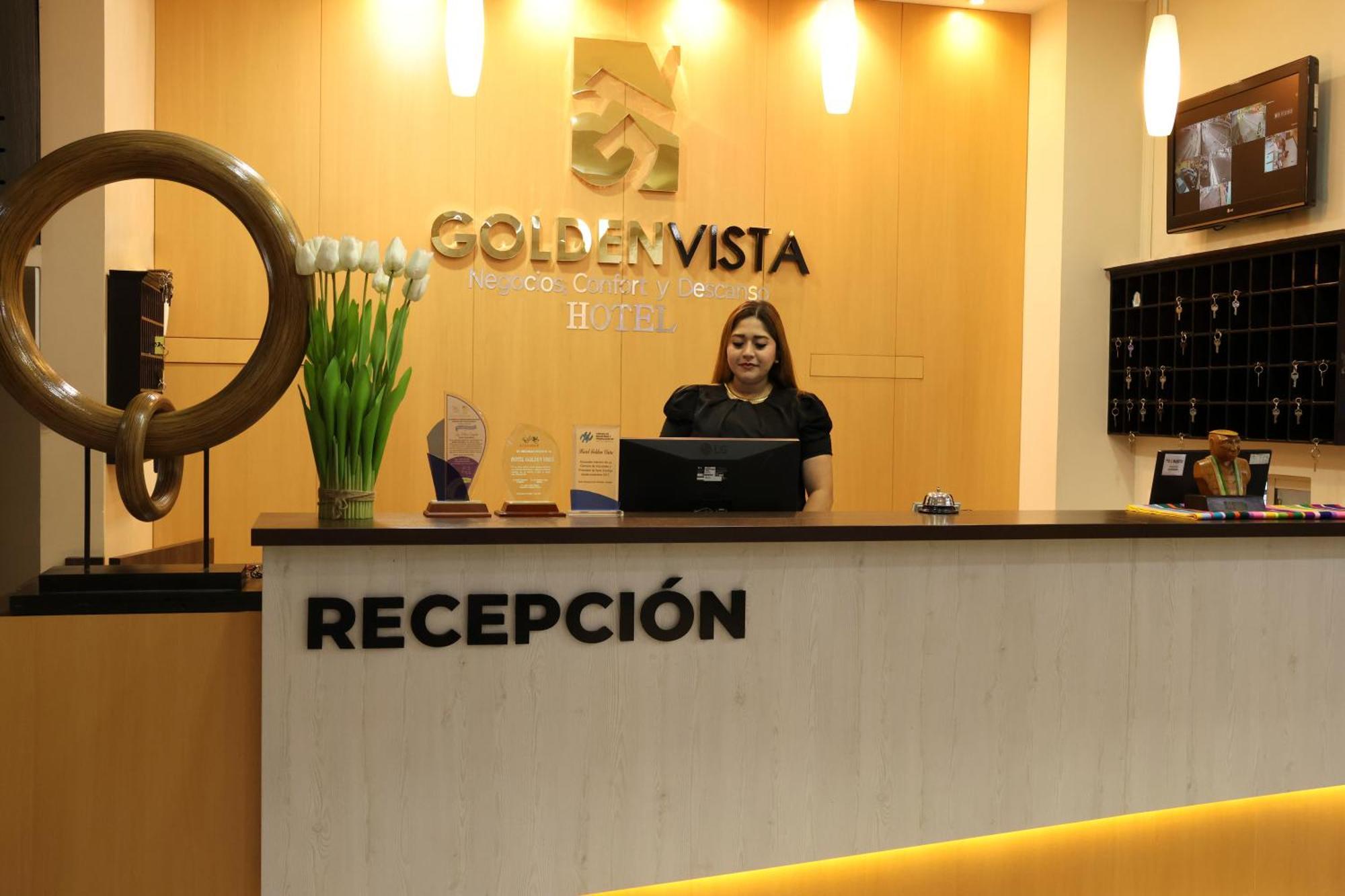 Hotel Golden Vista Santo Domingo de los Colorados Dış mekan fotoğraf